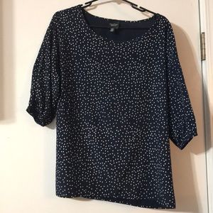 Dark blue top with stars